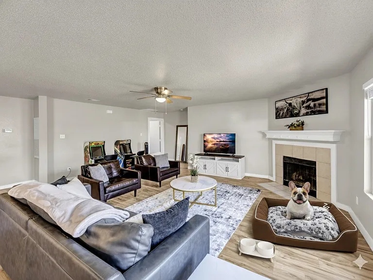 9924 George Washington Dr — Photo 6