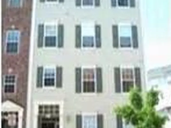 15 Swanton Ln Unit 200, Gaithersburg, MD 20878