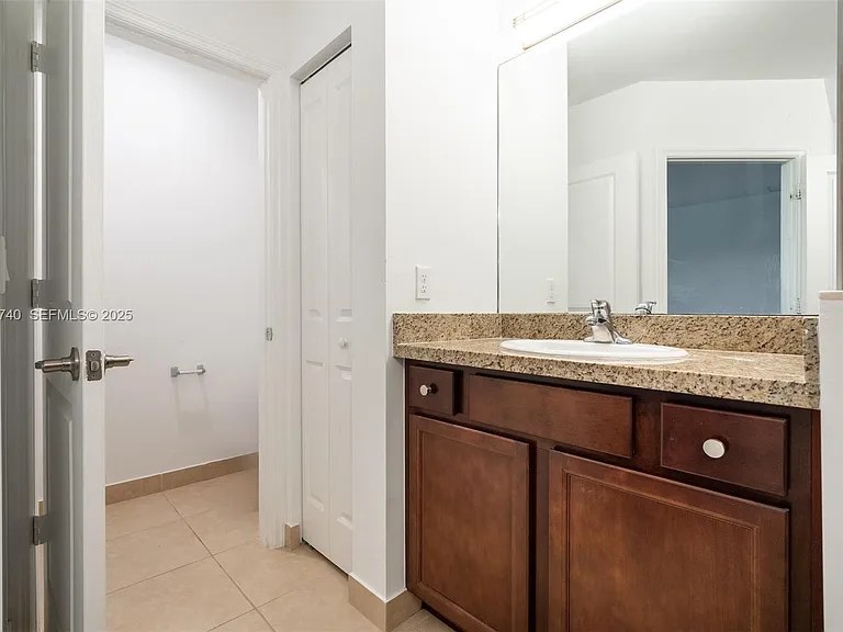 4652 Horseshoe Cir — Photo 25
