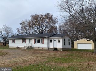 21114 W Sharp St, Rock Hall, MD 21661