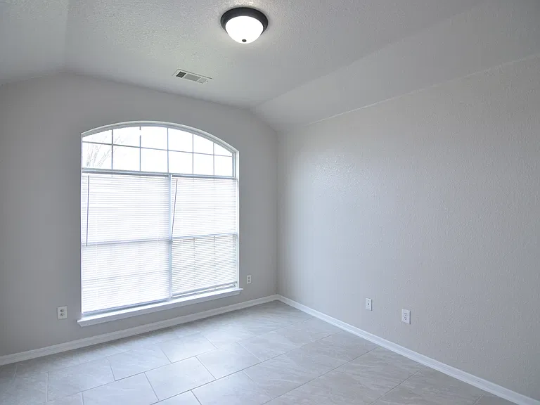 2403 Jake Dr — Photo 14