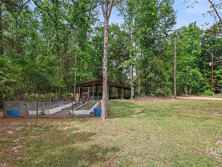 22731 State Highway 46 — Photo 37
