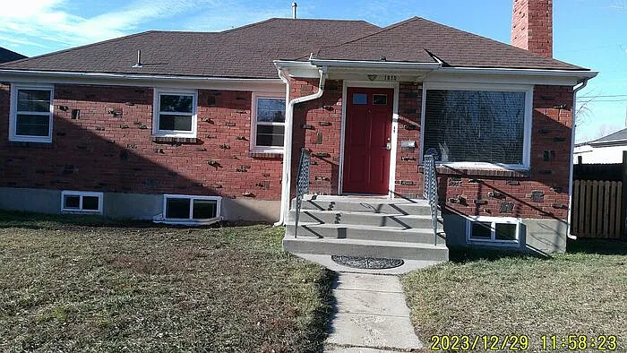 1615 S Longmont Ave