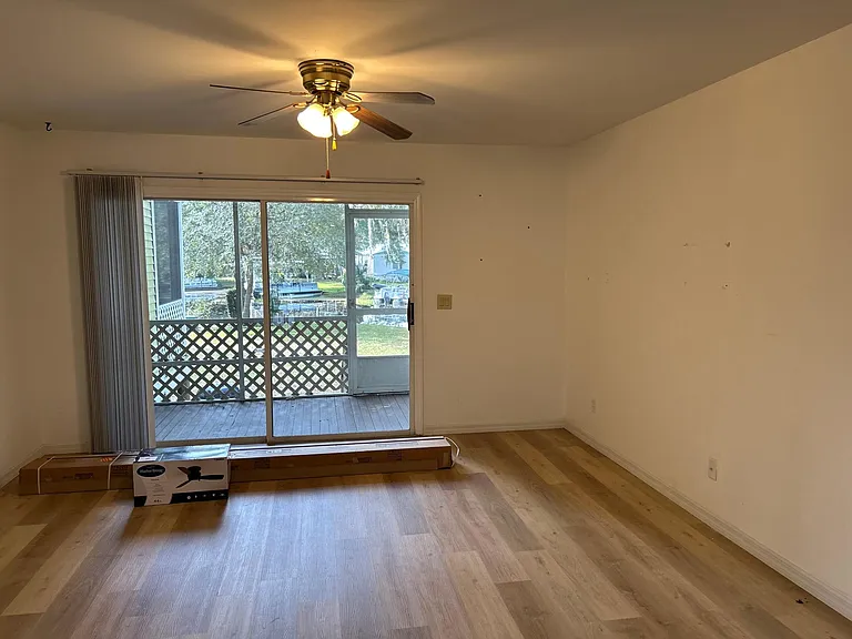 1302 Cypress Cove Ct — Photo 9