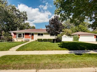 N84W14908 Menomonee Ave, Menomonee Falls, WI 53051