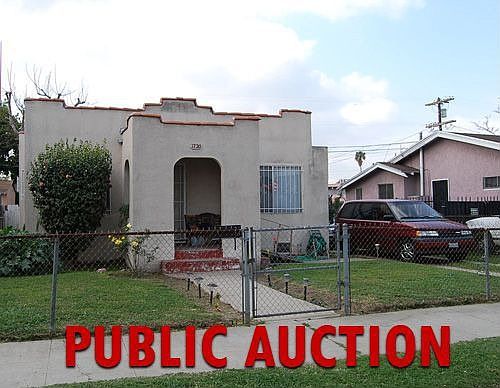 1st image of 1720 W 66th St