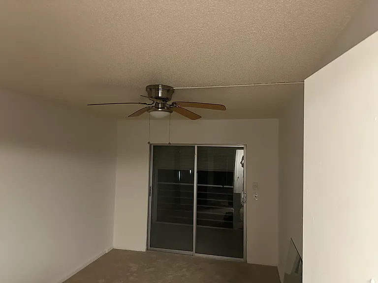 3017 Cornwall Dr #D — Photo 4
