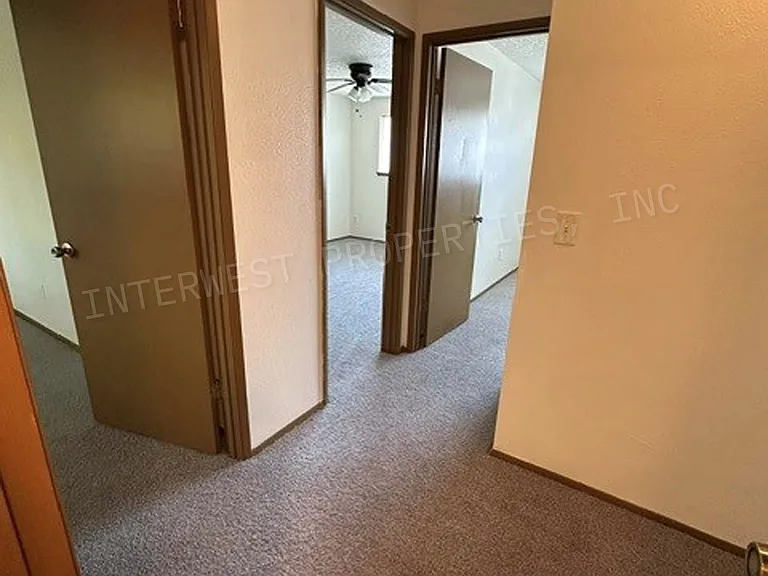 1001 NE 25th Ave #7 — Photo 16