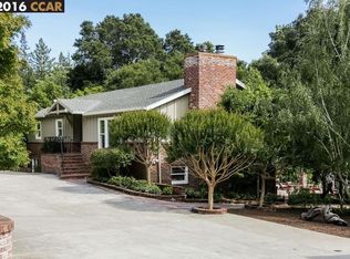 21 Lost Valley Dr, Orinda, CA 94563