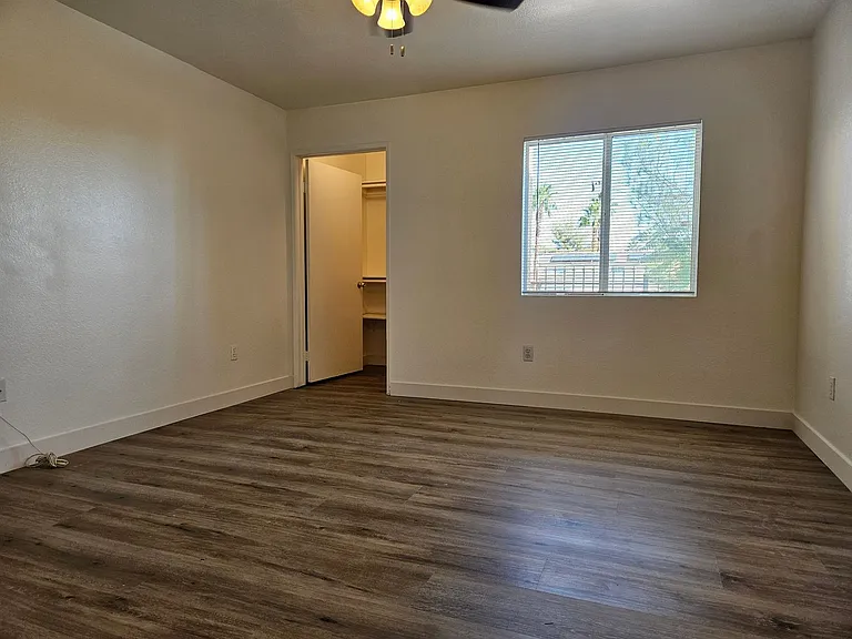 7885 W Flamingo Rd #1127 — Photo 12