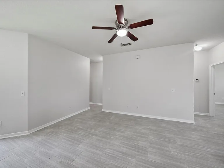 2719 Skyview Long Dr — Photo 7