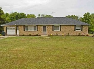 1893 Frankfort Rd, New Cumberland, WV 26047