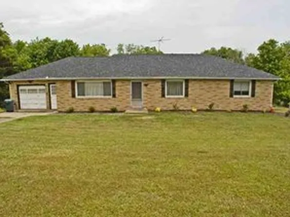 1893 Frankfort Rd, New Cumberland, WV 26047