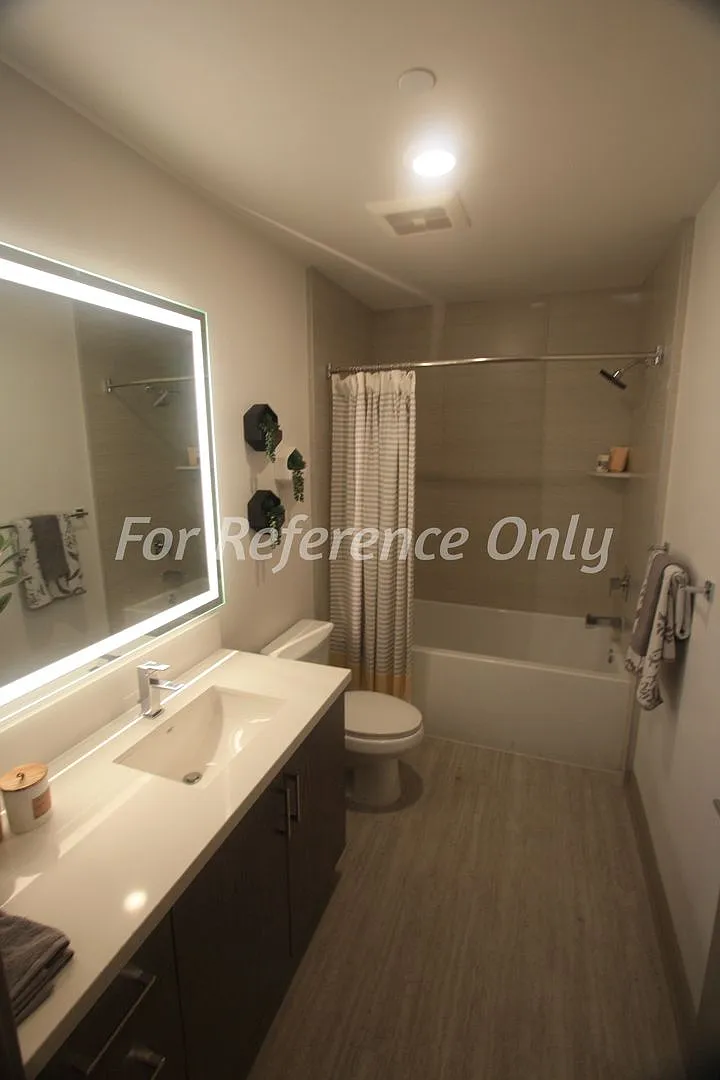 1265 S Stearns Dr — Photo 4
