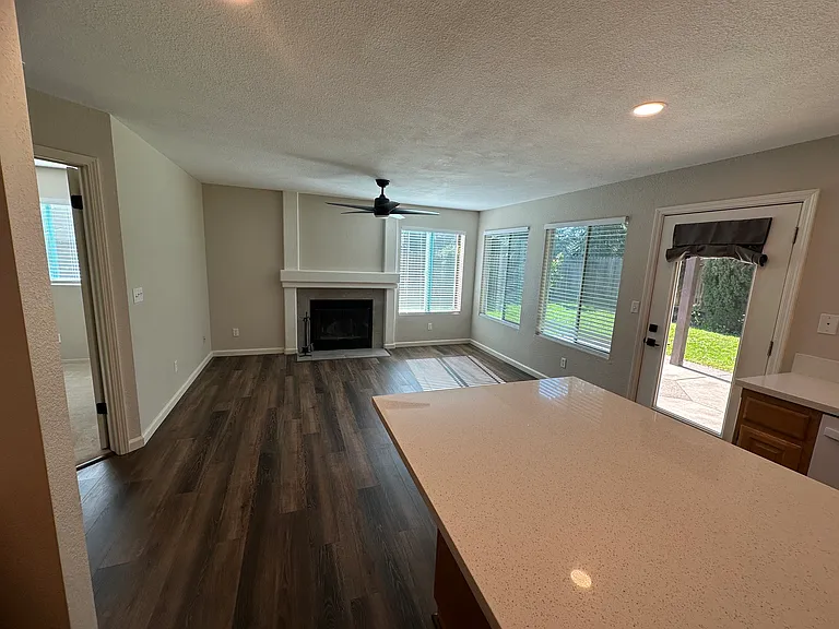 390 Brians Ct — Photo 12