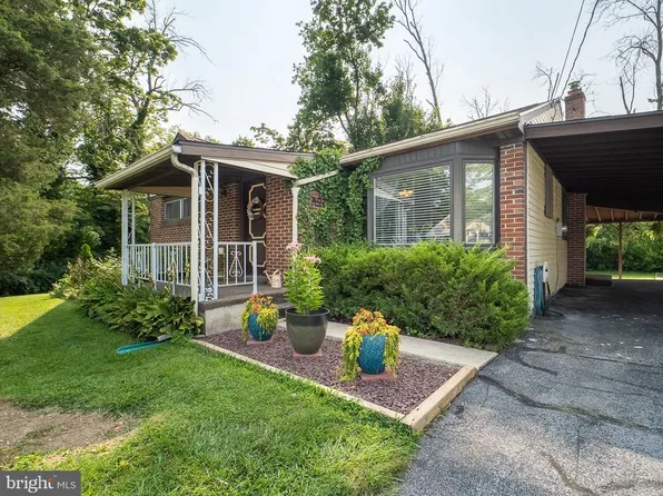 602 Beverly Ln, Reading, PA 19601