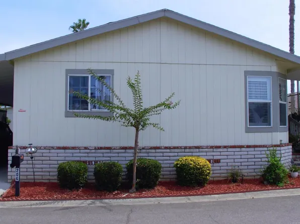 2300 E Valley Pkwy Spc 206, Escondido, CA 92027