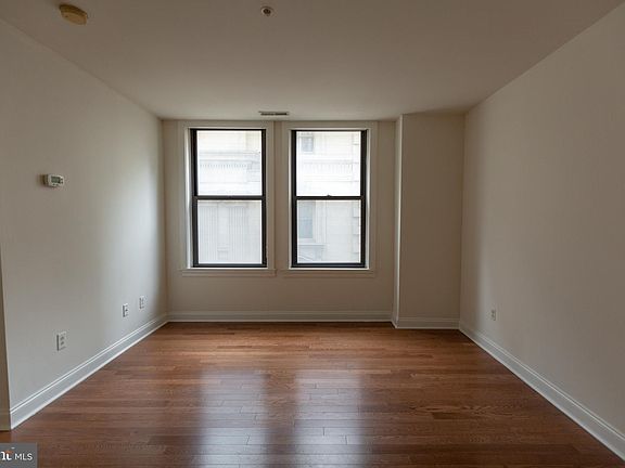 4th image of 1411-1 Walnut St #1107