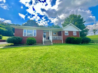950 Sam Snead Hwy, Hot Springs, VA, 24445