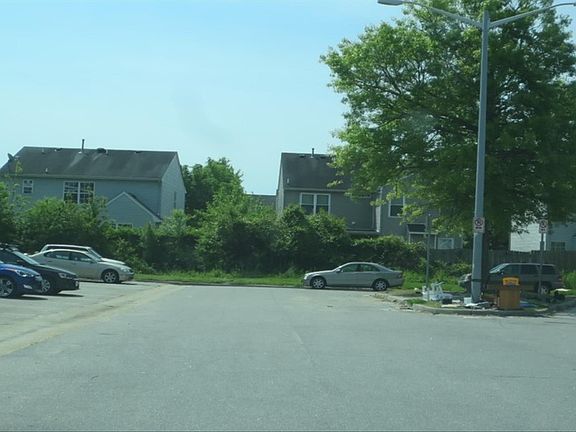 3rd image of 1328 Green Cedar Ln