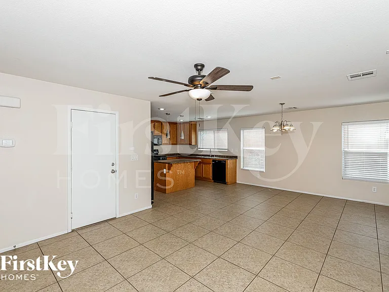 617 Brinkburn Point Ave — Photo 5