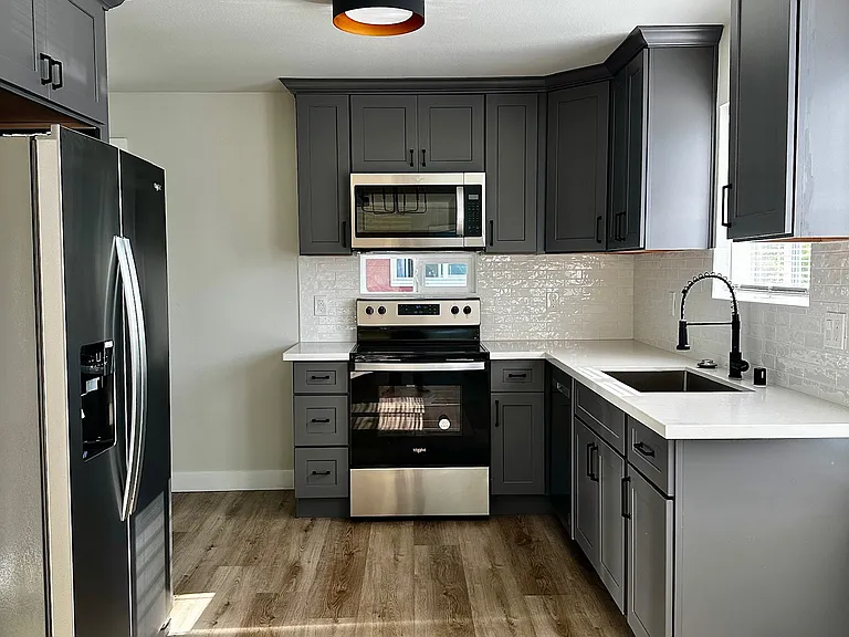 9746 Phinney Ave N #1 — Photo 3