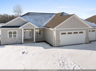 113 Beckerae Ct, Wrightstown, WI 54180
