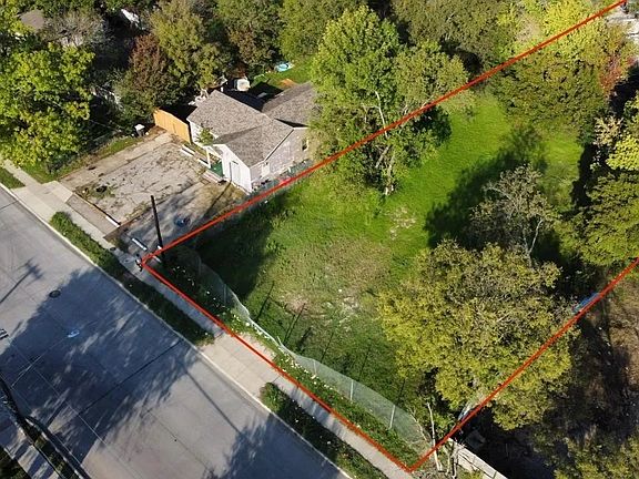 2nd image of 3427 Fordham Rd