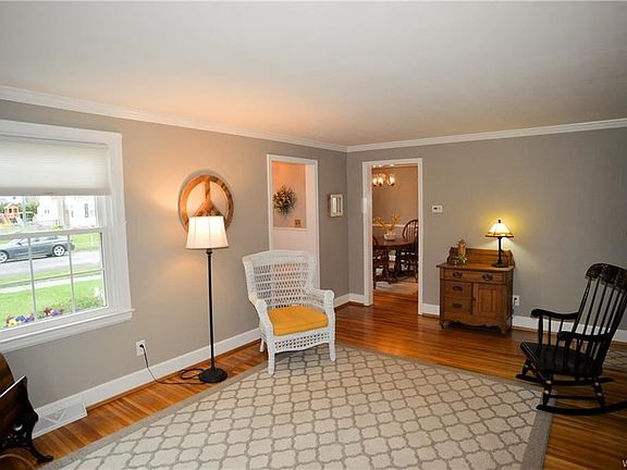 4th image of 172 Highland Dr