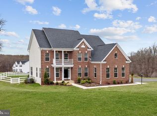 15990 Kruhm Rd, Burtonsville, MD 20866