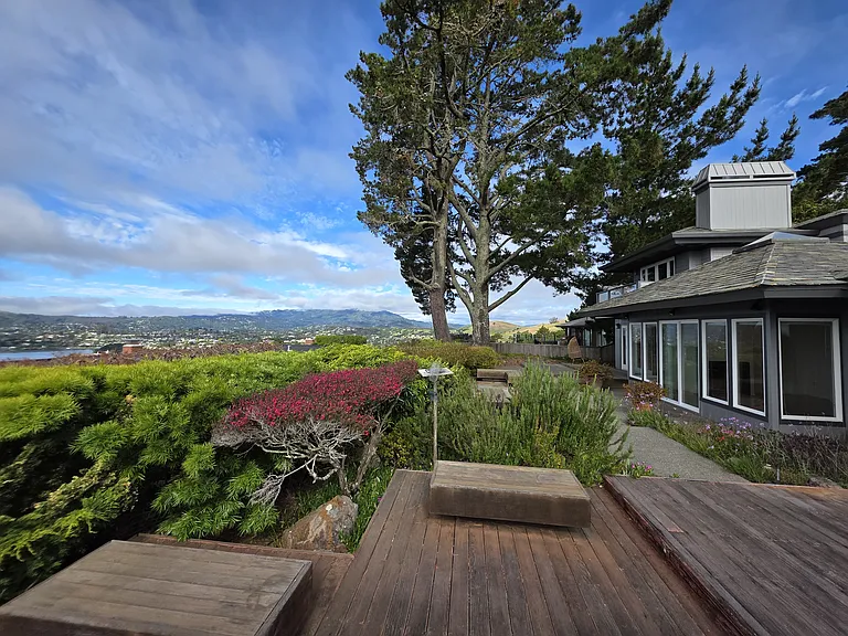 118 Hacienda Dr — Photo 80