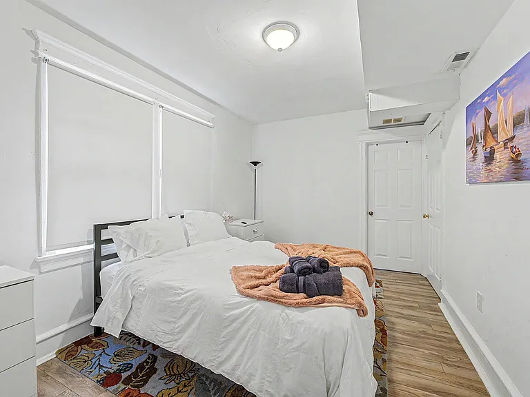 5 N Newport Ave #1 — Photo 16