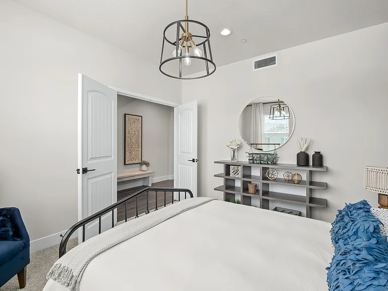 Celeste Ave — Photo 17