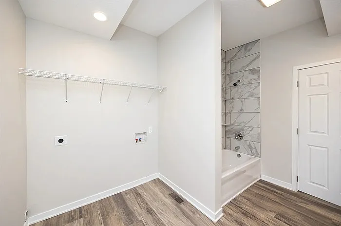 1332 E Sheridan Ave — Photo 13