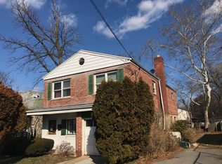 57 7th St, Pelham, NY 10803