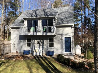 6 Briarwood Dr, Kennebunkport, ME 04046