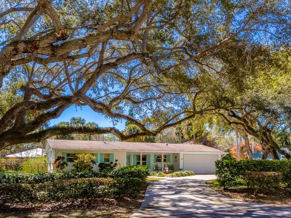 912 Coquina Lane, Vero Beach, FL 32963