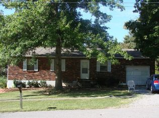 1504 Raven Ct, Radcliff, KY 40160