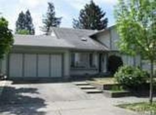 2416 Gardner Ave, Santa Rosa, CA 95407