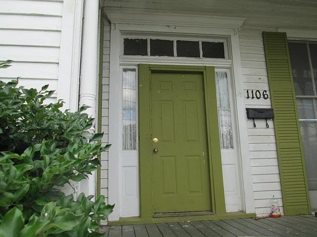 2nd image of 1106 Grammar St