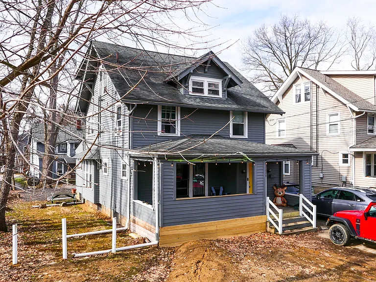 114 Linden Rd — Photo 38