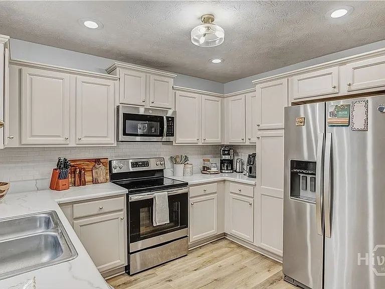 71 Northwood Dr — Photo 13