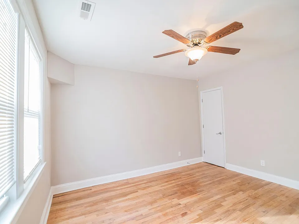 Large Bedroom 1