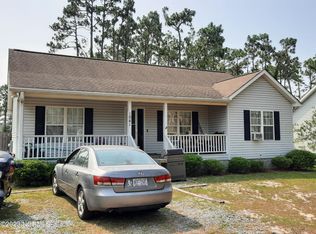 1941 Salisbury Rd, Southport, NC 28461