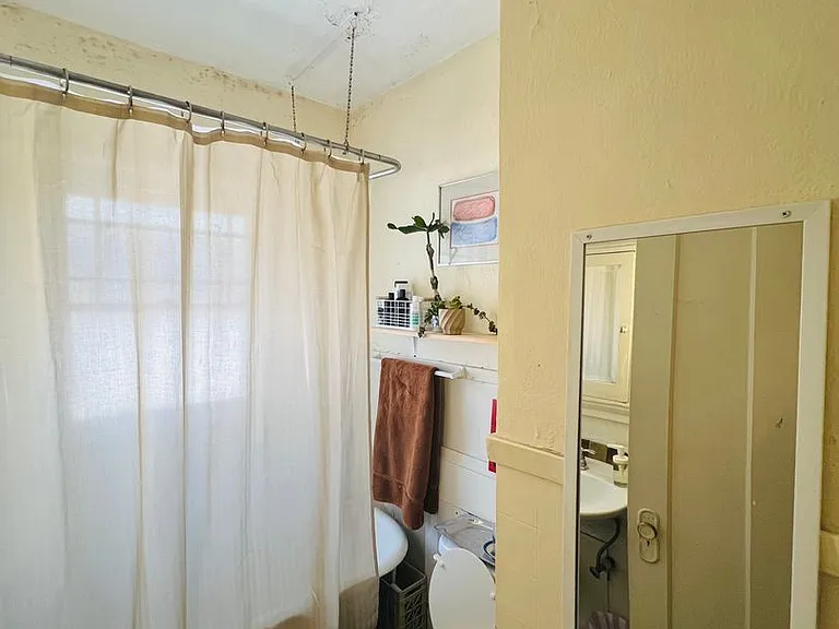 125 River St- Martin Apts — Photo 27