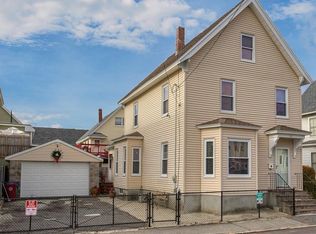 349 Concord St, Lowell, MA 01852
