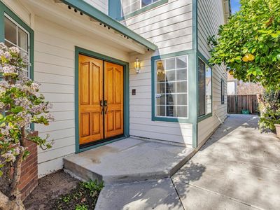 2379 Cresthaven St, Milpitas, CA, 95035