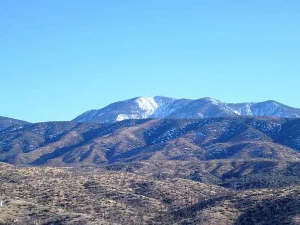 29009 195th St E, Llano, CA 93544