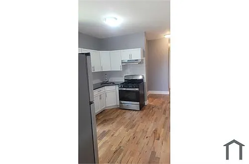 133 Wilkinson Ave #6 Photo 1