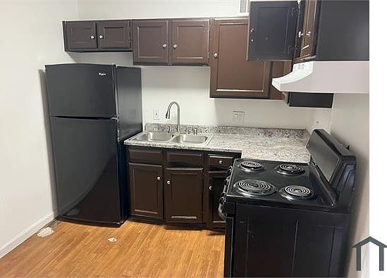 1st image of 5112 N 28th Dr APT 2